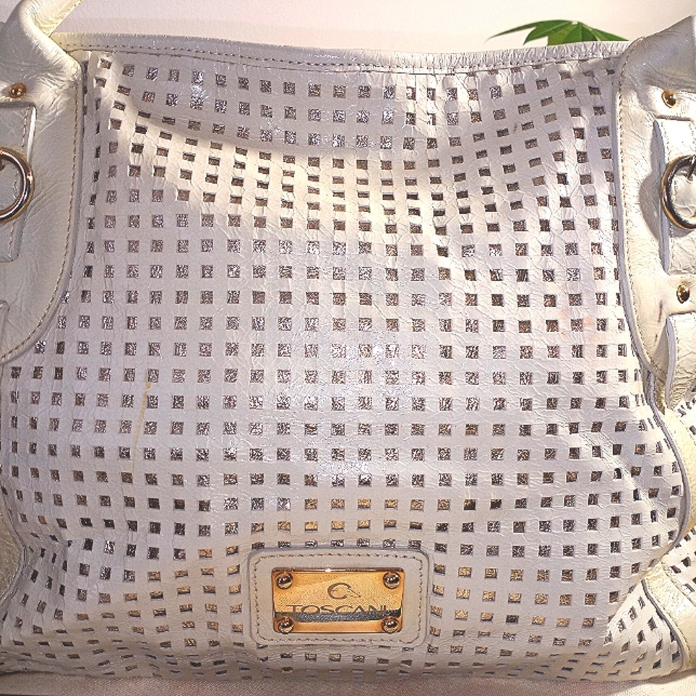 Toscani white leather never full bag gold logo silver backlay